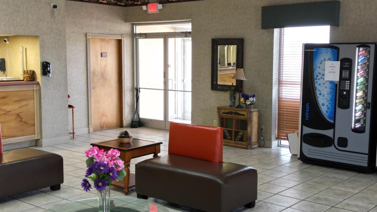 Crossroads Inn & Suites West Memphis Eksteriør billede
