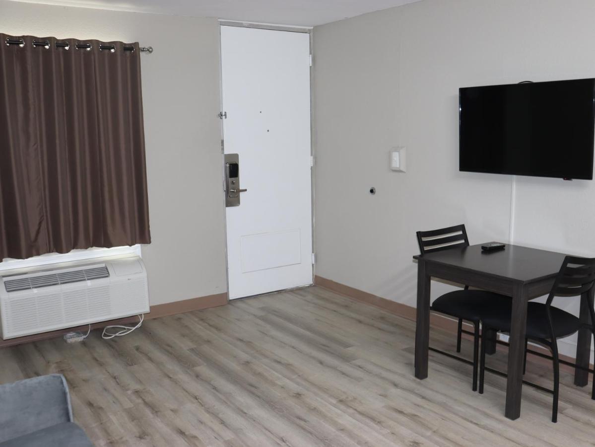 Crossroads Inn & Suites West Memphis Eksteriør billede